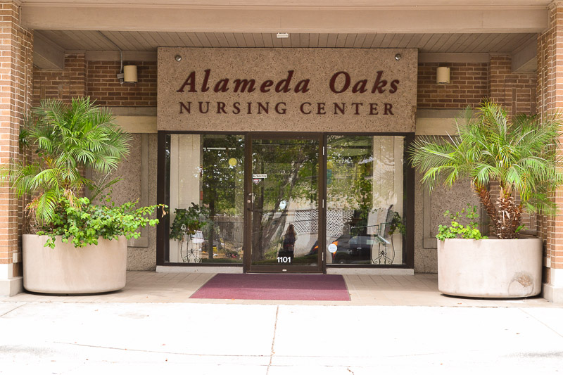 Alameda Oaks Lobby Entrance